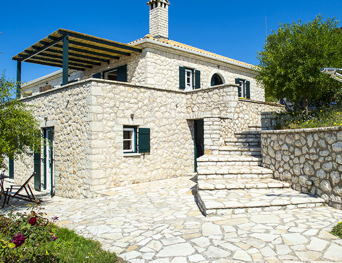 Stone built private villa in Lefkada - Villa Geofos entrance shot